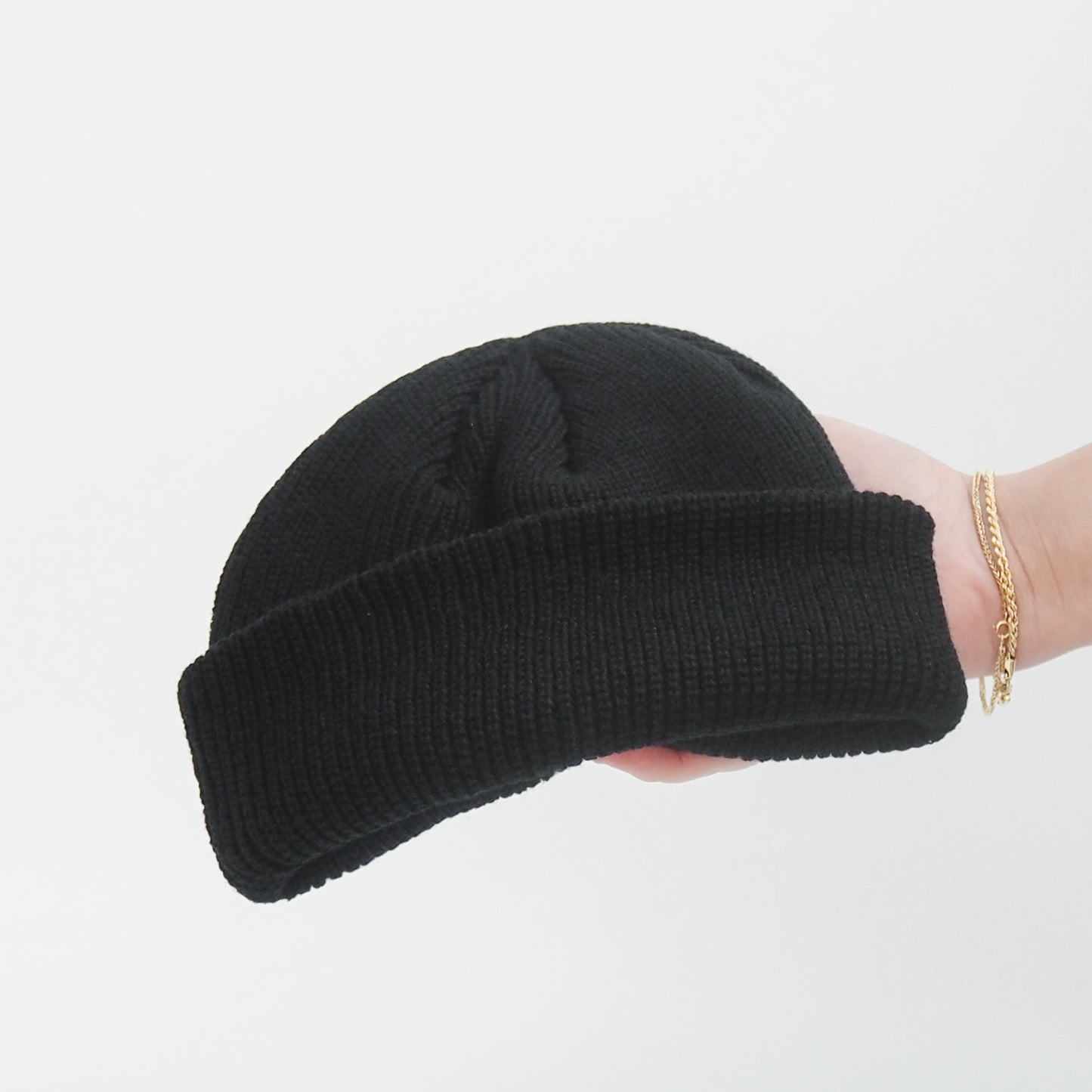 BEANIE - BLACK